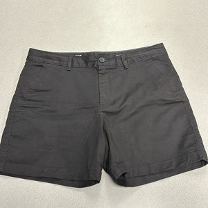 Eddie Bauer Willit Stretch Legend Wash Shorts with 5” inseam, size 12T